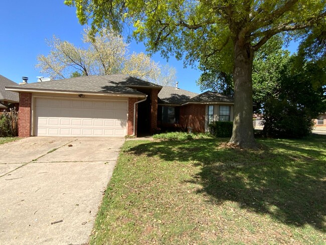 property at 1901 Lois Lynn Ln