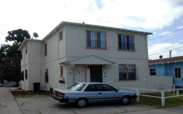 2270-2284 High St in Oakland, CA - Building Photo - Building Photo