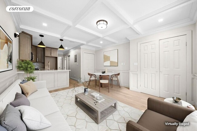 933 Greene Ave