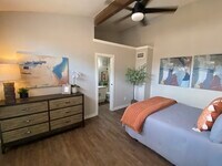 51Ten Townhomes photo'