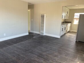 3867-73 50th St-Unit -3867 1/2 in San Diego, CA - Building Photo - Building Photo