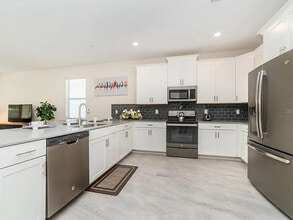 1582 Plunker Dr in Four Corners, FL - Building Photo - Building Photo