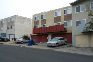 376 Susie Way Apartments