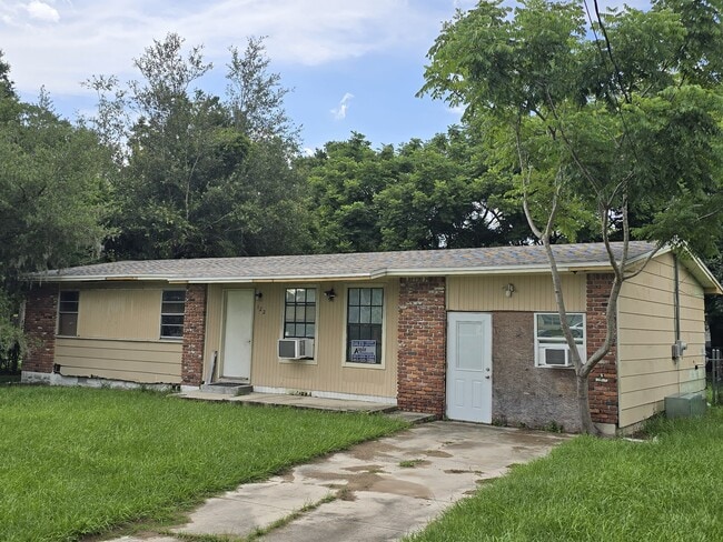 property at 122 3rd St SW