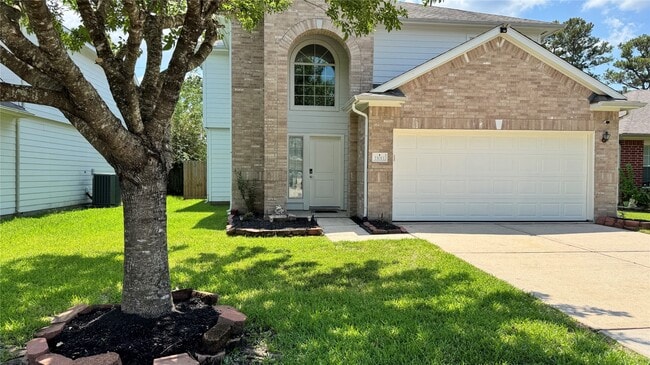 11011 Northam Dr in Tomball, TX - Building Photo - Building Photo