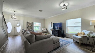 11135 River Trent Ct in Lehigh Acres, FL - Building Photo - Building Photo