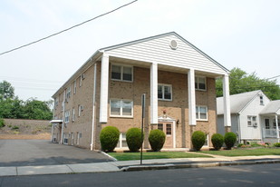 323 W Clay Ave Apartments