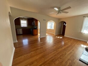 7411 Bruno Ave in Richmond Heights, MO - Building Photo - Building Photo