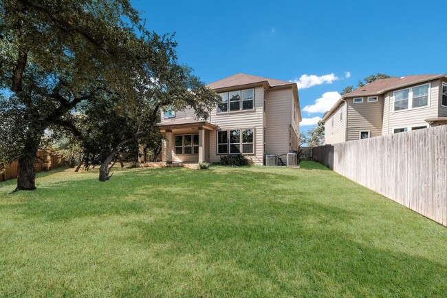 5119 Escudero in San Antonio, TX - Building Photo - Building Photo