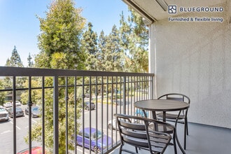 3654 Barham Blvd in Los Angeles, CA - Building Photo - Building Photo