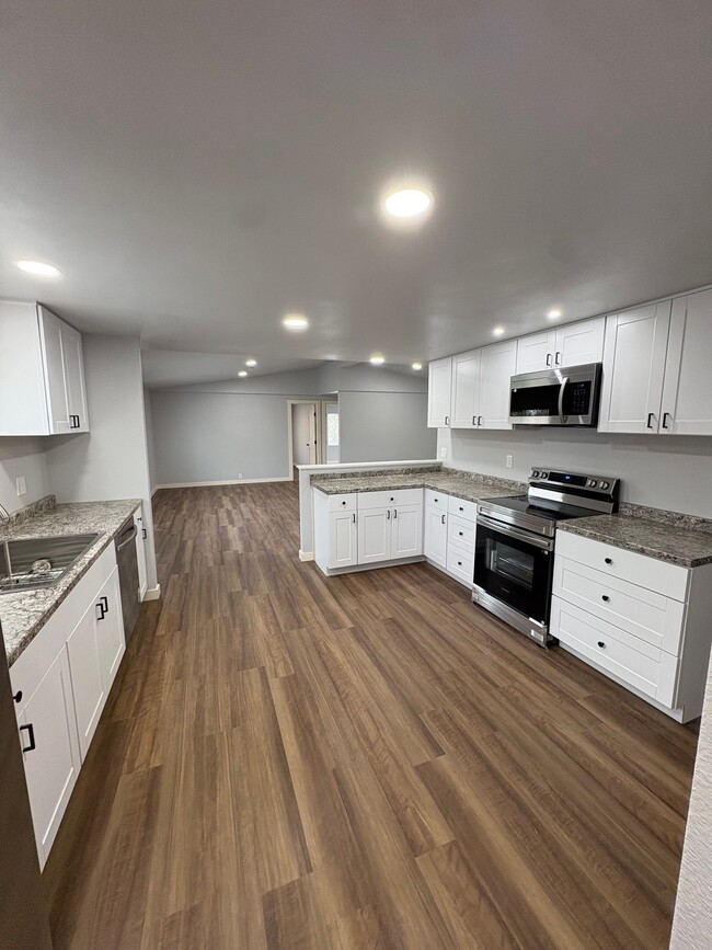 property at 38823 Ridge Dr