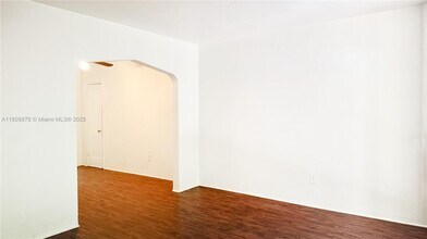 4410 NE 2nd Ave in Miami, FL - Building Photo - Building Photo
