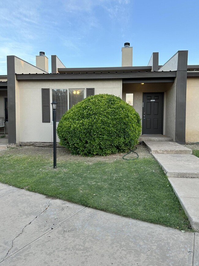 5005 27th St in Lubbock, TX - Building Photo - Building Photo