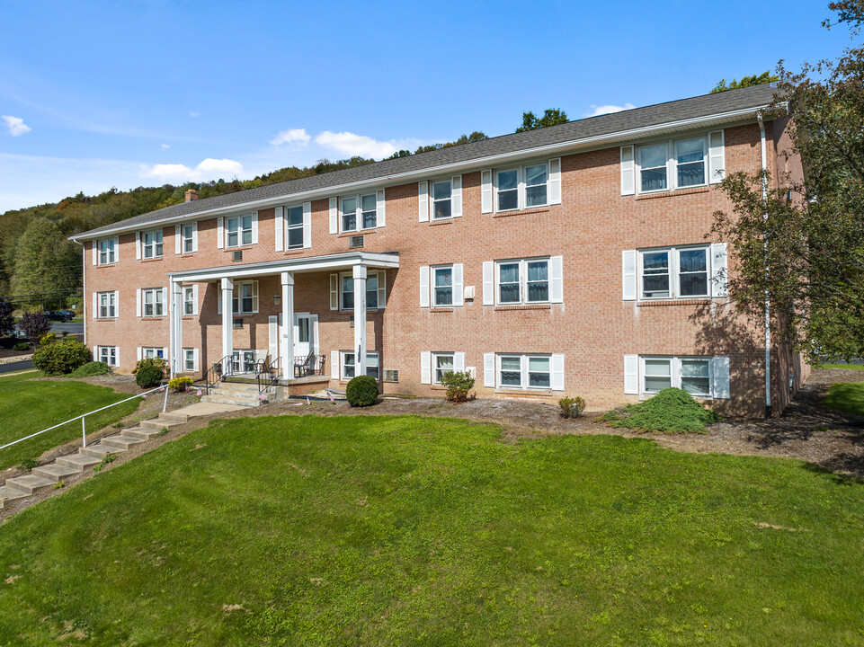 Grampian in Williamsport, PA - Foto de edificio