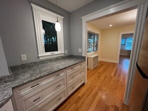 9 Loring St in Belmont, MA - Building Photo - Building Photo