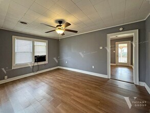 3046 W Walnut St in Springfield, MO - Building Photo - Building Photo