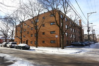 2700-2710 W Lunt Ave in Chicago, IL - Building Photo - Building Photo