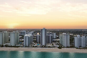 3500 Galt Ocean Dr in Fort Lauderdale, FL - Building Photo - Building Photo