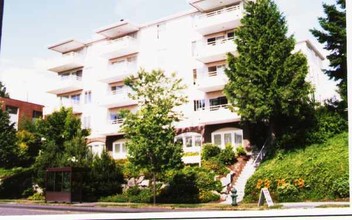 Hudson Square Apartments in Seattle, WA - Building Photo - Building Photo