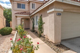 9705 Granite Gorge Ct in Las Vegas, NV - Building Photo - Building Photo