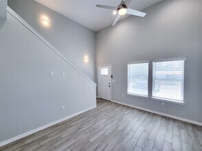 16684 E Ivanhoe St in Montgomery, TX - Building Photo - Building Photo