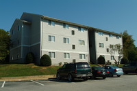 Woodland Crossing in Richmond, VA - Building Photo - Building Photo