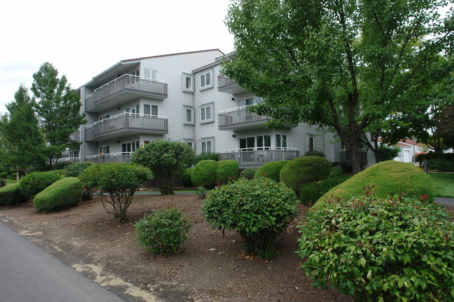 Riverview Community in Spokane, WA - Foto de edificio - Building Photo