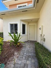 2565 Stockbridge Square SW in Vero Beach, FL - Building Photo - Building Photo