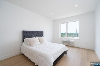 3309 Liberty Ave, Unit 204 in North Bergen, NJ - Foto de edificio - Building Photo