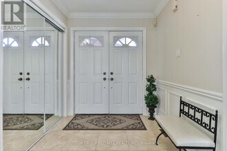 6835 Forest Park Dr in Mississauga, ON - Building Photo - Building Photo