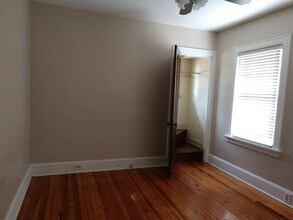 3534 Linwood Ave in Cincinnati, OH - Foto de edificio - Building Photo