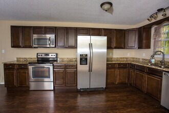 411 N Coyle St in Pensacola, FL - Building Photo - Building Photo