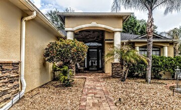 4582 Sheringham Ct in Spring Hill, FL - Building Photo - Building Photo