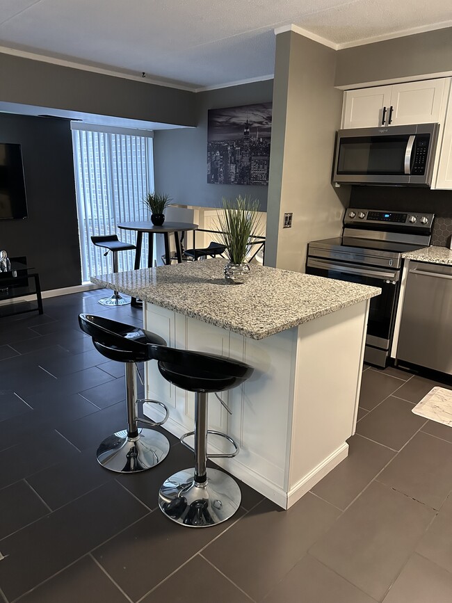 3103 Charlemagne Cir in Pittsburgh, PA - Foto de edificio - Building Photo