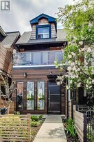 225 Wallace Ave in Toronto, ON - Building Photo