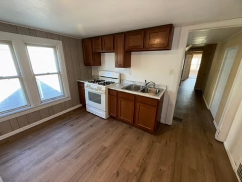 514 Mather St, Unit Upper in Green Bay, WI - Building Photo - Building Photo