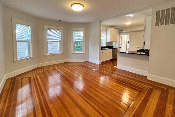 17 Ashland St, Unit 2 in Somerville, MA - Building Photo - Building Photo