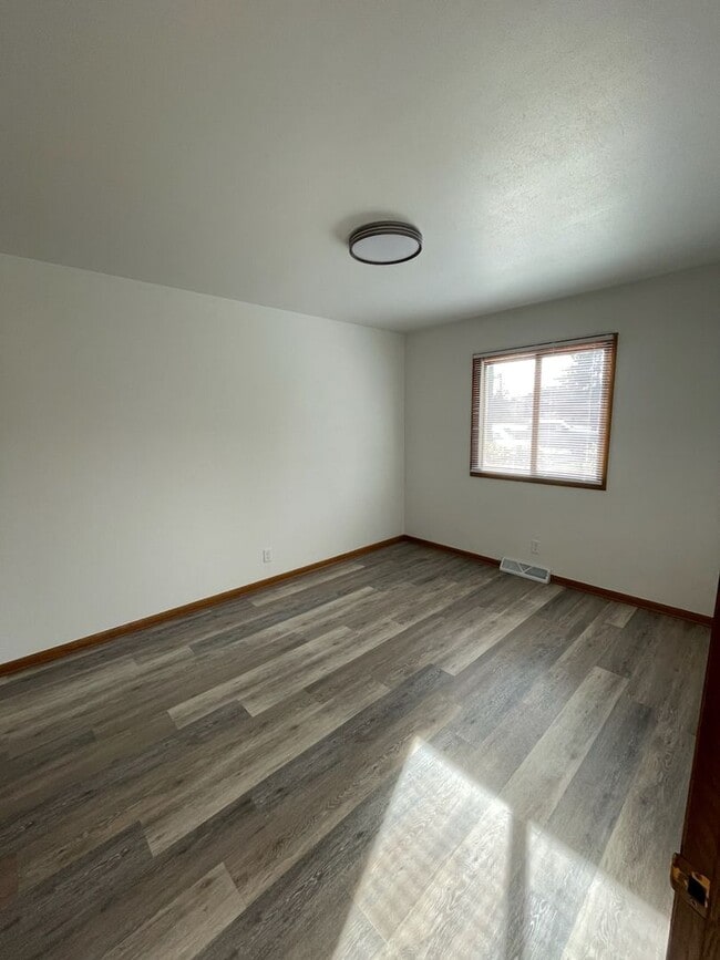 19-21 Northside Dr in Milton, WI - Building Photo - Building Photo