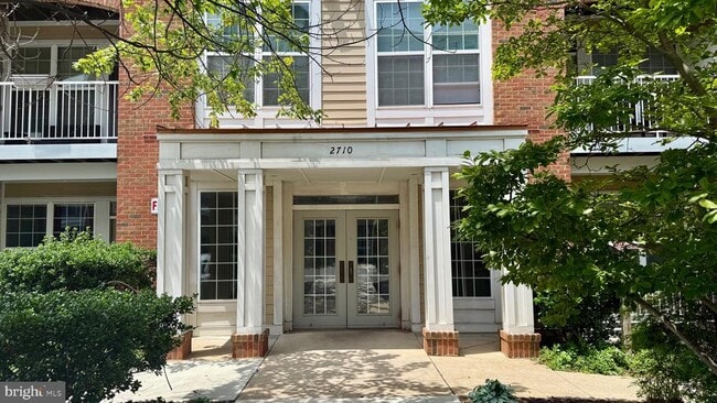 property at 2710 Bellforest Ct