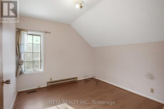 3 Hastings St S in Bancroft, ON - Building Photo - Building Photo