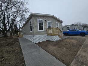 35 115th Ln NE in Minneapolis, MN - Building Photo - Building Photo