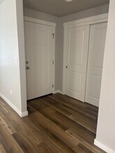 1900 Valeri Dr in Newberg, OR - Building Photo - Building Photo