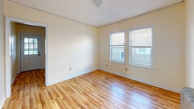 5 Edgar Terrace in Somerville, MA - Building Photo - Building Photo