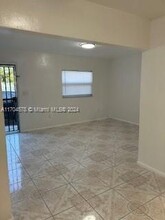 92 NE 82nd St in Miami, FL - Building Photo - Building Photo