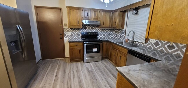 2141 S Lori Ln in Wichita, KS - Building Photo - Building Photo