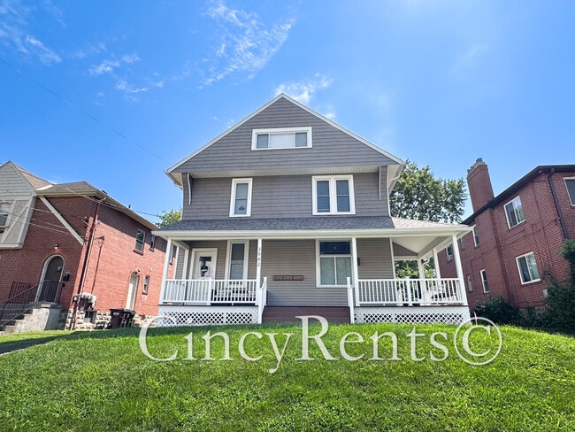 3942 Hazel Ave, Unit 3