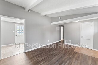 1101 S 50th Terrace in Kansas City, KS - Building Photo - Building Photo