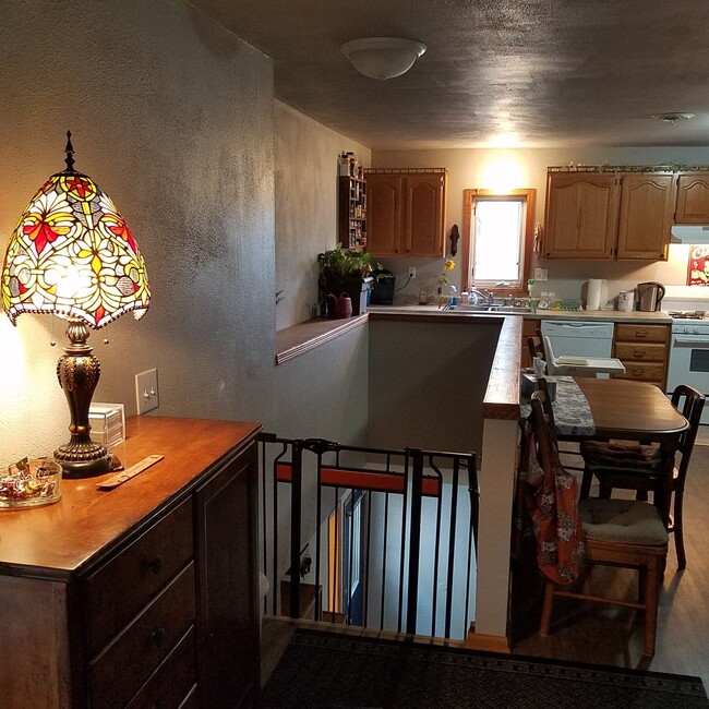 1040 Cedar St, Unit Upper in Plain, WI - Building Photo - Building Photo