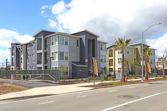 Rubicon at Reynolds Ranch in Lodi, CA - Building Photo - Building Photo