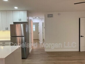 3662 141st Pl N in Largo, FL - Building Photo - Building Photo